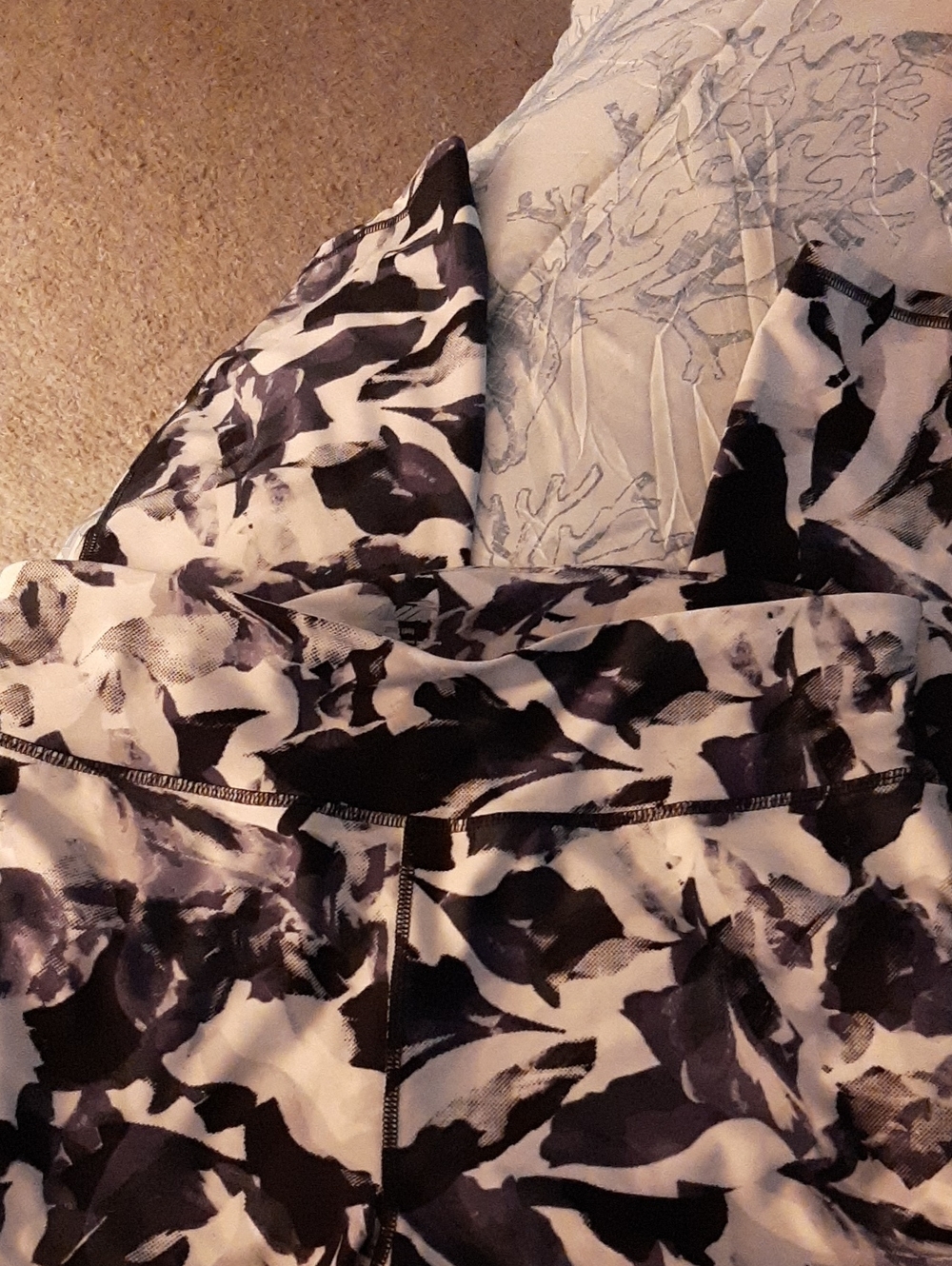 Avia XXL Abstract Black and White Print Leggings